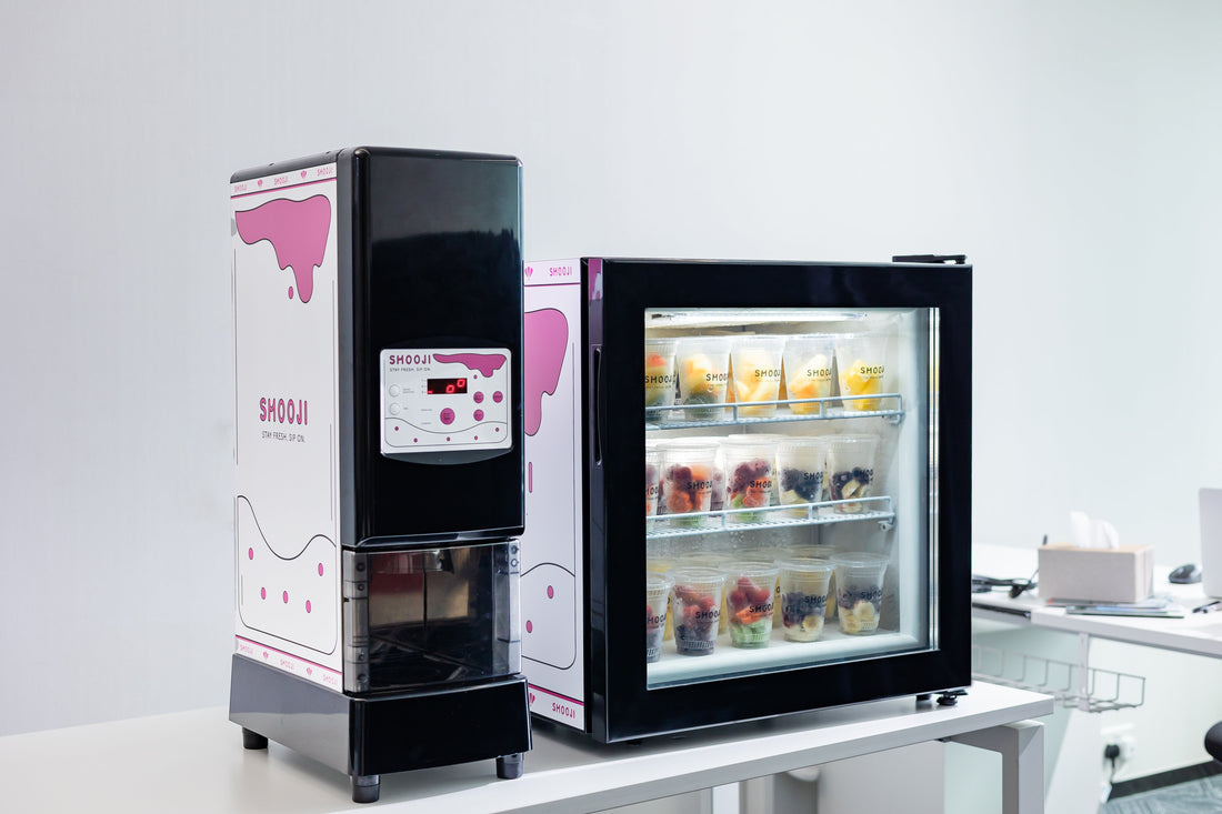 🍊 Freshly Blended = Maximum Nutrition: Why Smooji Smoothies Outperform Pre-Made